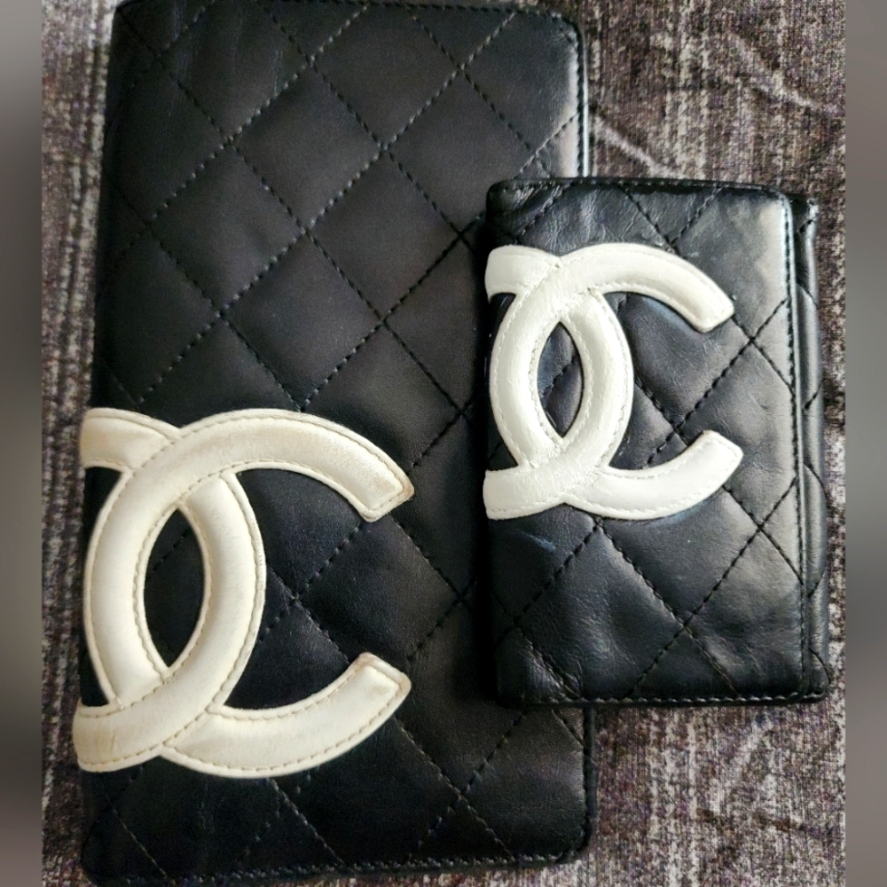 2 PIECES of CHANEL Cambon Signature Long Leather Wallet and Key Holder